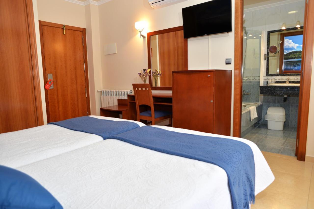 Hotel Portonovo Buitenkant foto