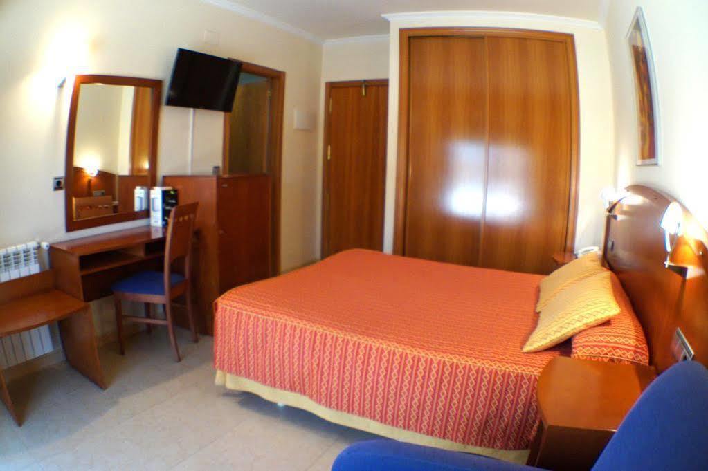 Hotel Portonovo Buitenkant foto