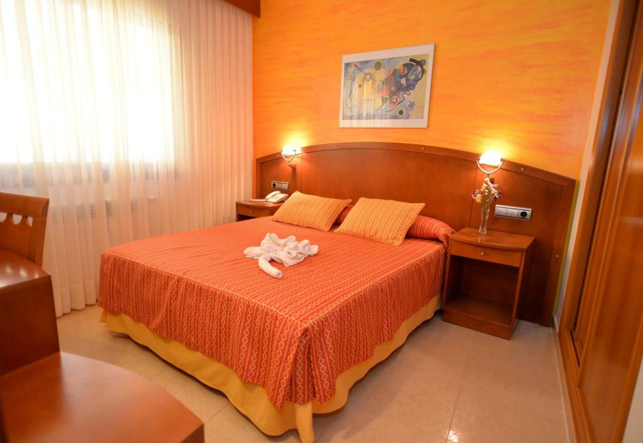 Hotel Portonovo Buitenkant foto