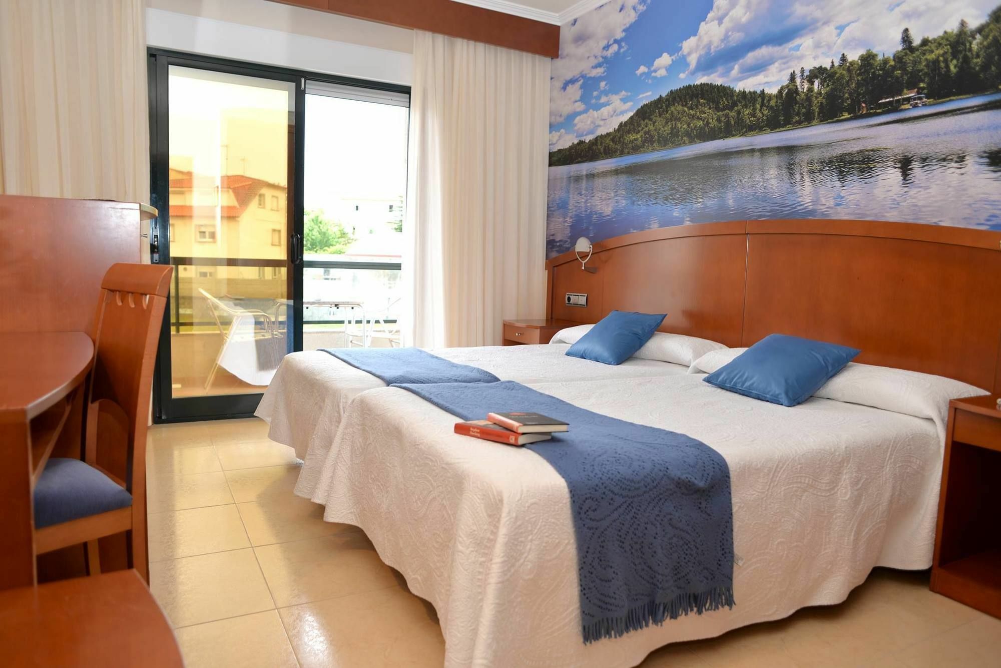Hotel Portonovo Buitenkant foto